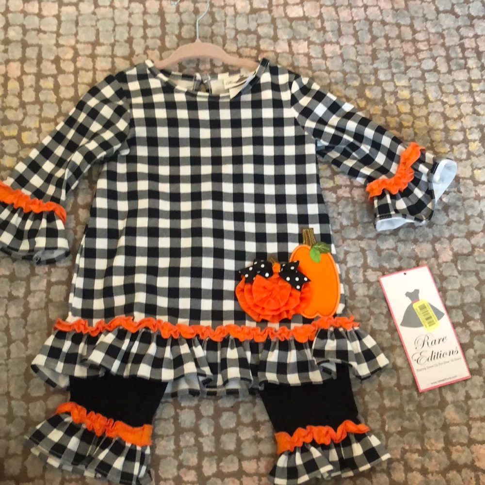 Fall pumpkin outfit NWT
